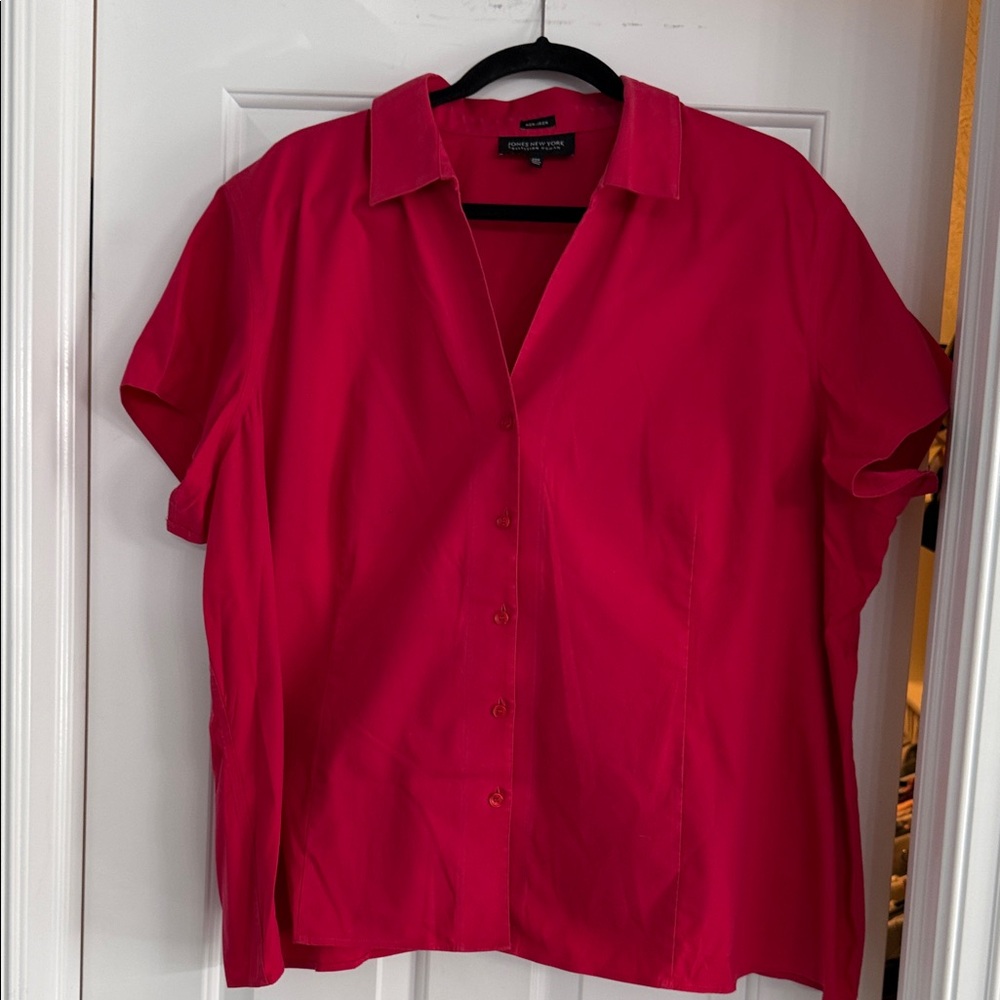 Jones New York Fuchsia Button-Up Blouse